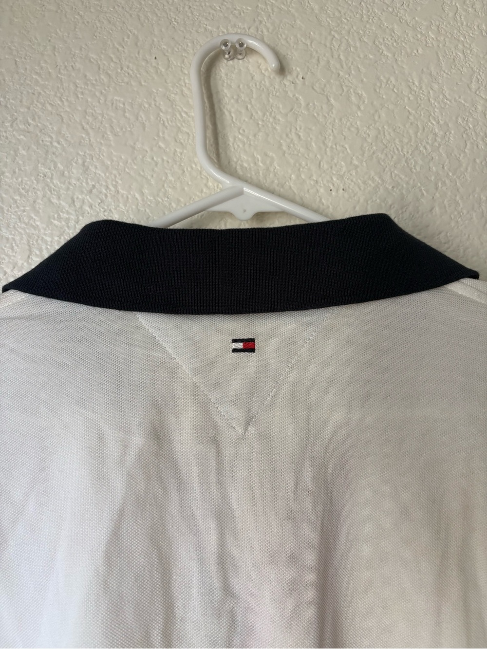 Tommy Hilfiger White Polo with Navy Collar and Red Trim - Picture 10 of 11